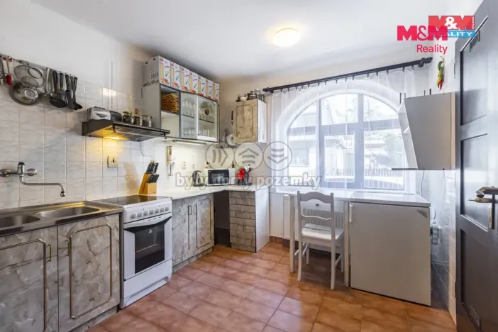 Prodej rodinného domu, Deštné v Orlických horách, 590 m2