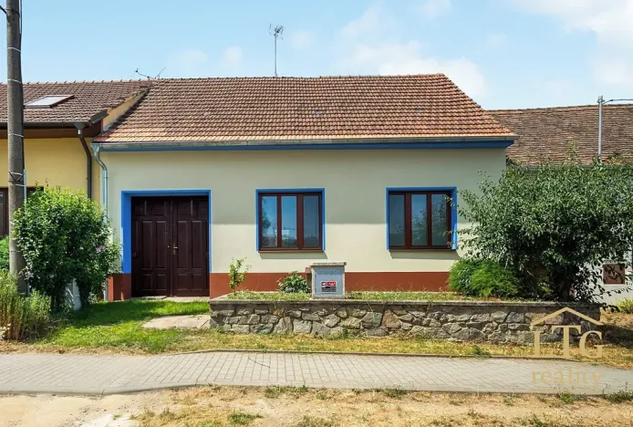 Prodej rodinného domu, Petrovice, 197 m2