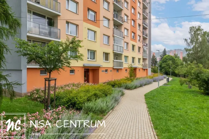 Pronájem bytu 2+kk, Jablonec nad Nisou - Jablonecké Paseky, Jeronýmova, 37 m2