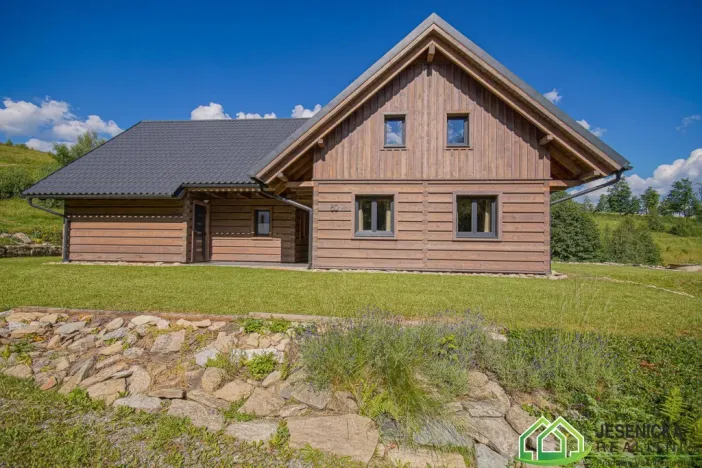 Prodej chalupy, Staré Město - Chrastice, Hynčice pod Sušinou, 288 m2