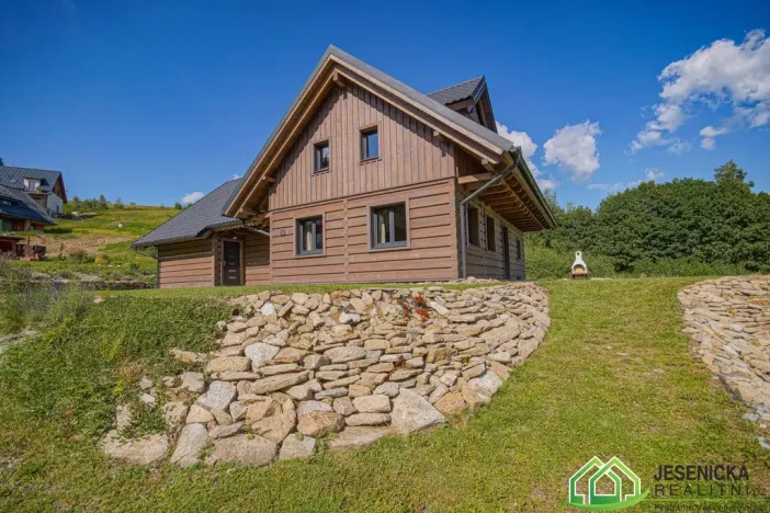 Prodej chalupy, Staré Město - Chrastice, Hynčice pod Sušinou, 288 m2