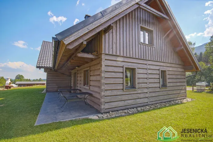 Prodej chalupy, Staré Město - Chrastice, Hynčice pod Sušinou, 288 m2