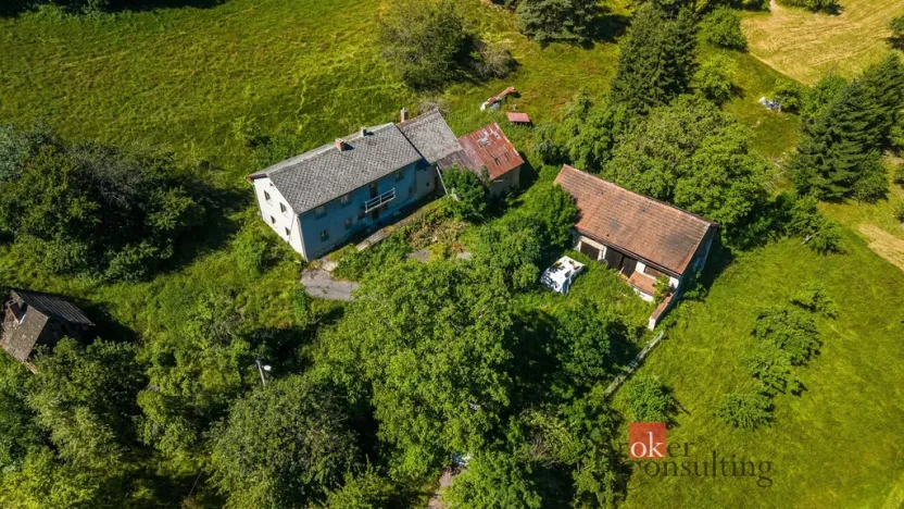 Prodej rodinného domu, Frýdštejn - Sestroňovice, 300 m2