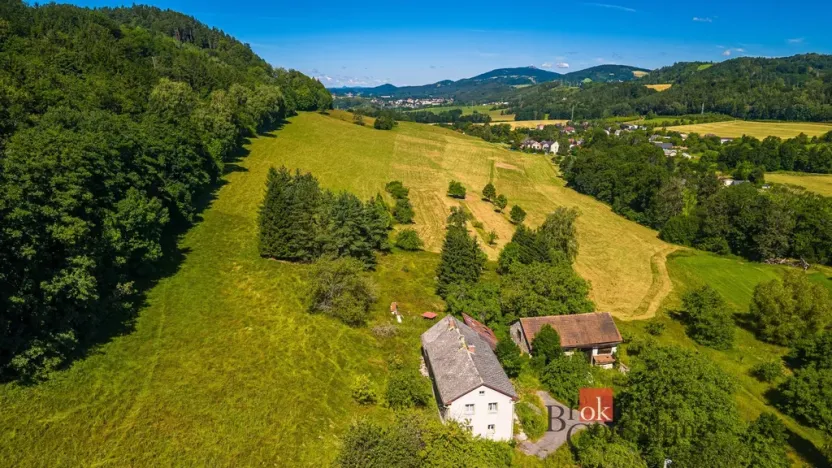 Prodej rodinného domu, Frýdštejn - Sestroňovice, 300 m2