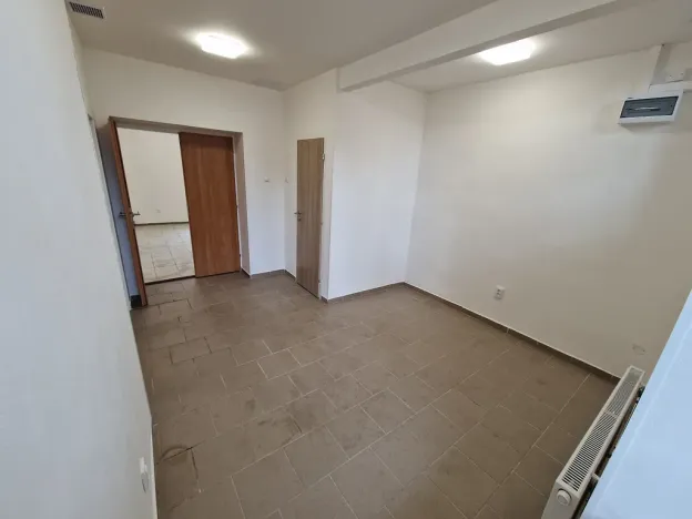 Pronájem obchodního prostoru, Ostrava - Mariánské Hory, Bendlova, 165 m2