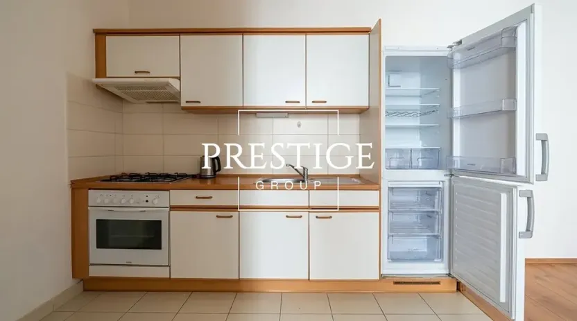 Pronájem bytu 2+kk, Praha - Karlín, Sokolovská, 40 m2