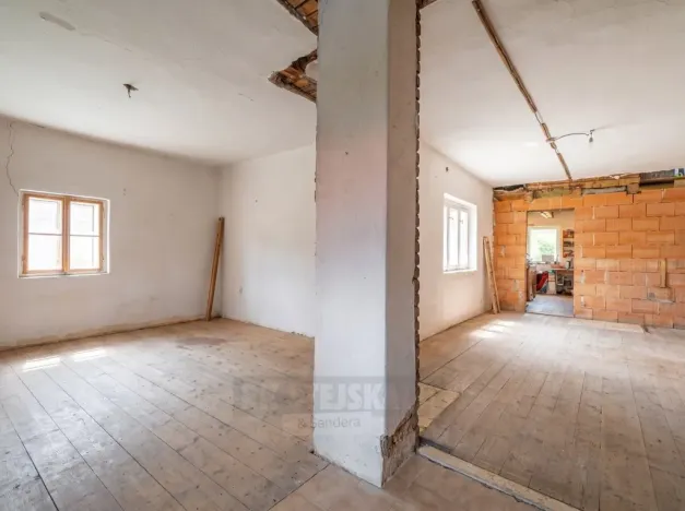 Prodej rodinného domu, Všemyslice - Neznašov, 90 m2