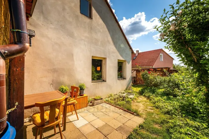 Prodej rodinného domu, Všemyslice - Neznašov, 90 m2