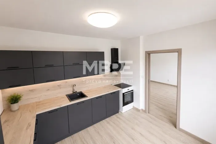 Pronájem bytu 2+1, Mezina, 70 m2