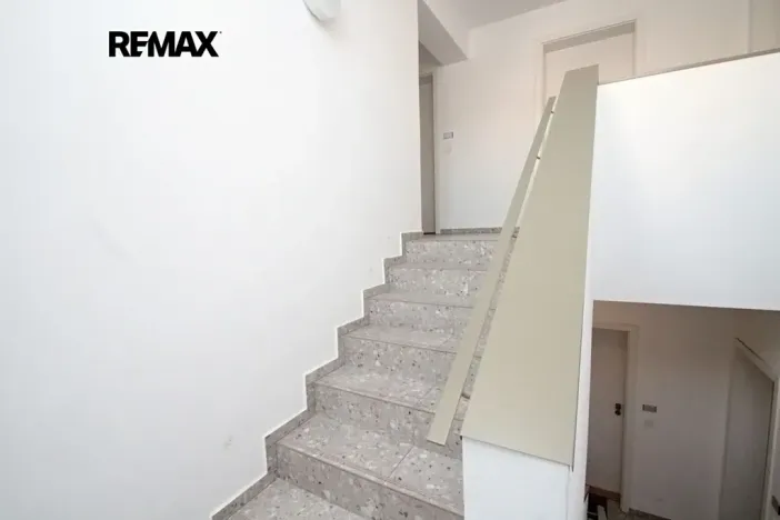 Pronájem bytu 1+kk, Kolín, Zlatá, 27 m2