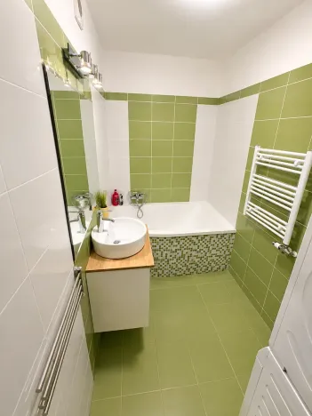 Pronájem bytu 2+kk, Pardubice, Pod Vinicí, 52 m2