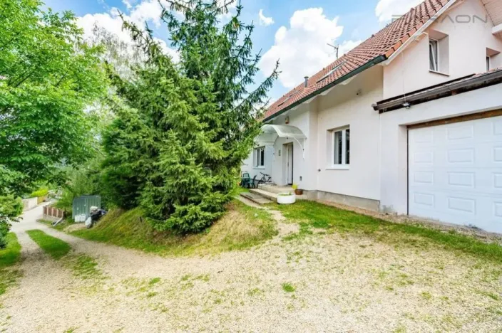 Pronájem bytu 2+kk, Libčice nad Vltavou, Tyršova, 92 m2