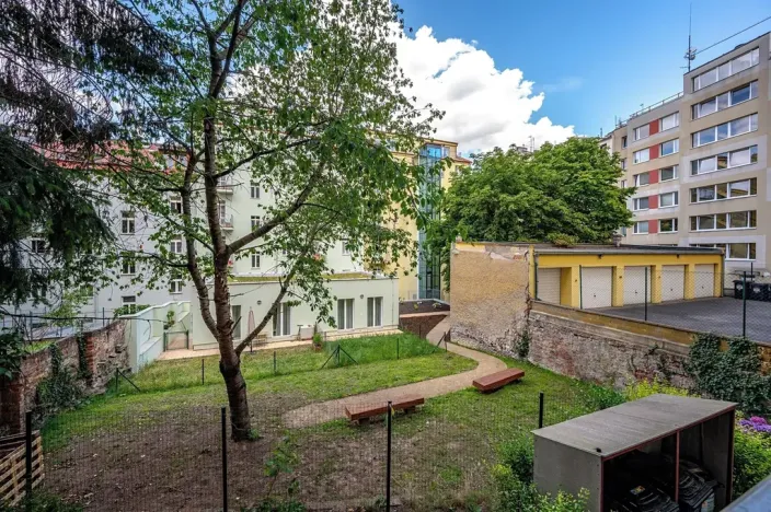 Pronájem bytu 1+1, Praha - Nusle, Pod vilami, 42 m2
