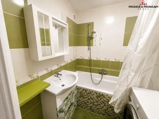 Prodej bytu 3+1, Praha - Stodůlky, Přecechtělova, 82 m2