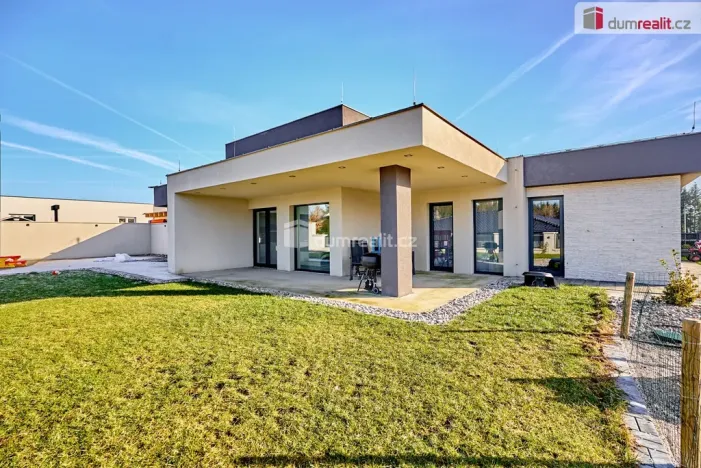 Prodej rodinného domu, Nová Role - Mezirolí, 136 m2