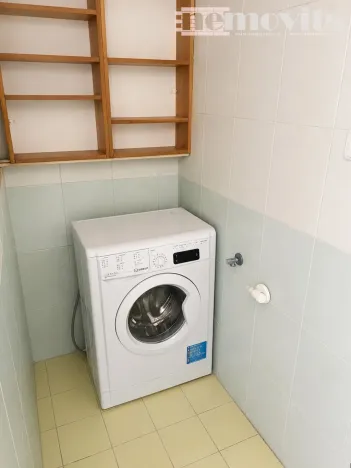 Prodej bytu 3+1, Praha - Libeň, Heydukova, 81 m2