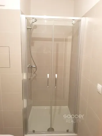 Pronájem bytu 1+kk, Praha - Letňany, Hlučkova, 38 m2