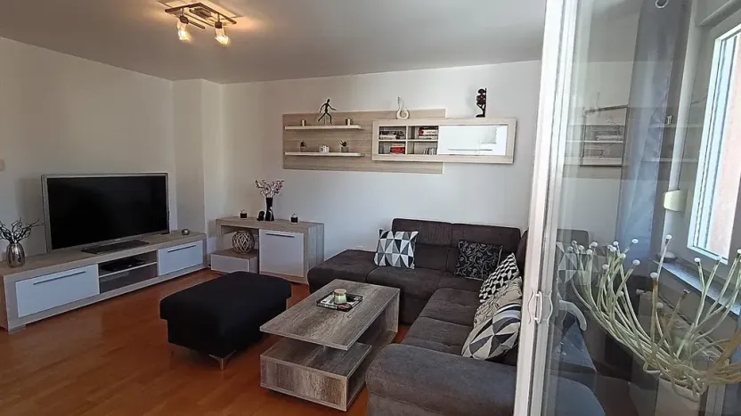 Prodej bytu 3+kk, Pula, Chorvatsko, Valsaline, 70 m2