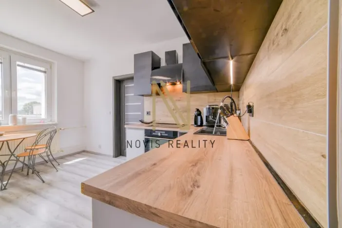 Pronájem bytu 1+1, Mariánské Lázně, Dřevěná, 40 m2