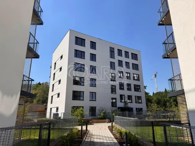 Pronájem bytu 2+kk, Praha - Chodov, Komárkova, 53 m2
