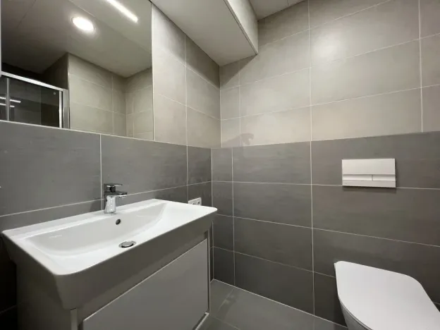 Pronájem bytu 1+kk, Praha - Smíchov, Plzeňská, 22 m2