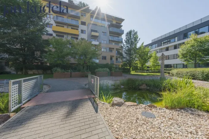 Pronájem bytu 2+kk, Brno, Sochorova, 52 m2