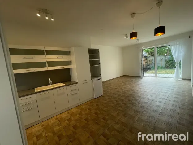 Prodej bytu 4+kk, Znojmo, Smutného, 79 m2