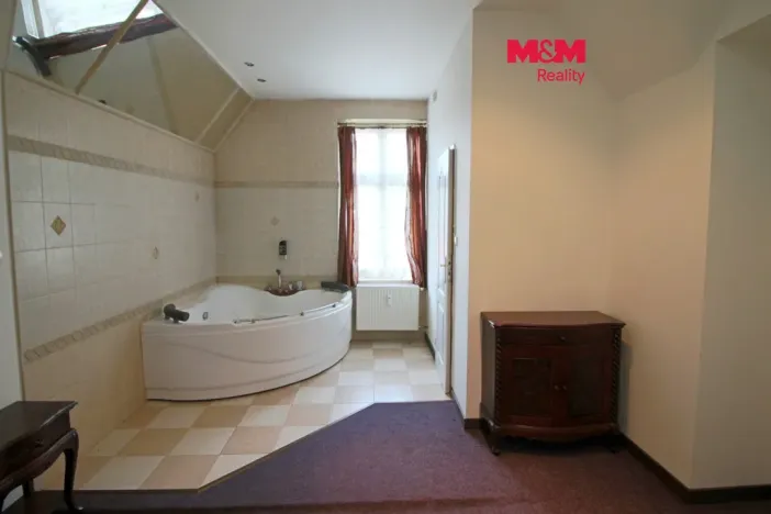 Pronájem bytu 2+kk, Trutnov - Poříčí, Polská, 38 m2