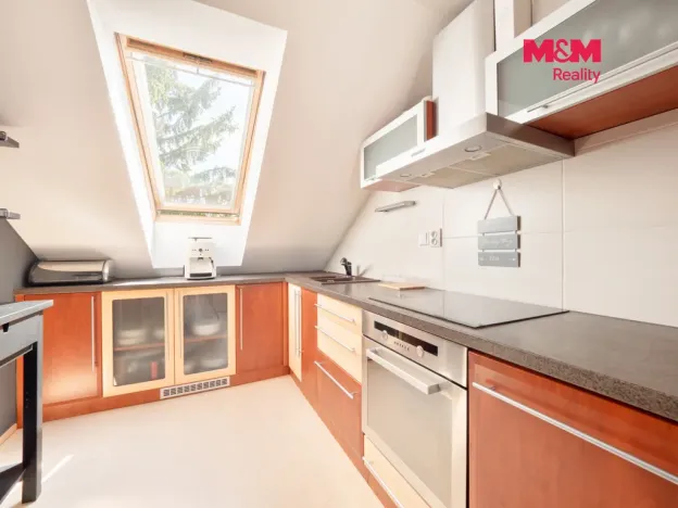Prodej bytu 3+kk, Praha, Stochovská, 80 m2