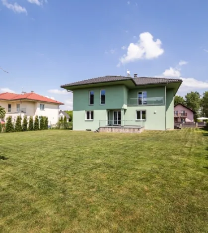 Pronájem rodinného domu, Průhonice, Pod Valem II., 350 m2