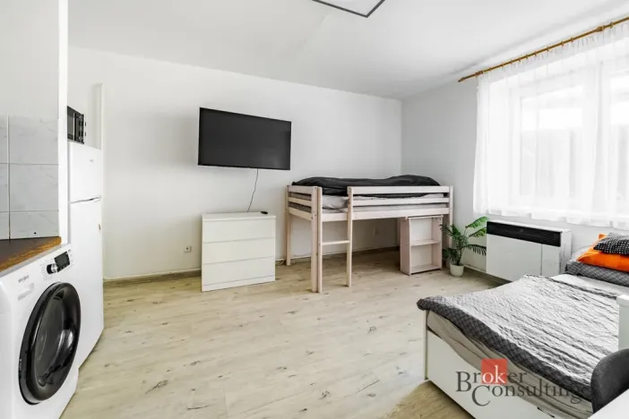 Prodej bytu 1+kk, Třeboň - Třeboň II, U Francouzů, 25 m2