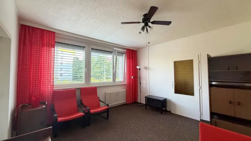 Pronájem bytu 2+1, Praha - Hlubočepy, Lamačova, 46 m2