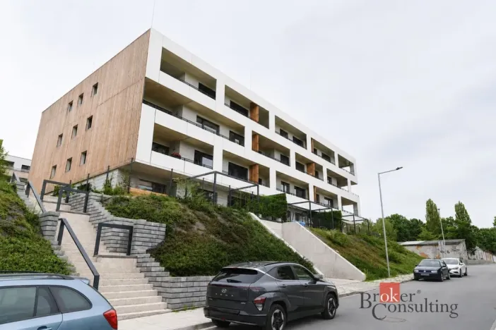 Pronájem bytu 3+kk, Plzeň - Východní Předměstí, Kartónová, 104 m2