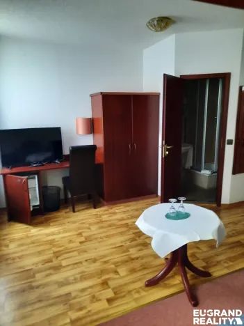 Prodej ubytování, Zeulenroda, Německo, 2077 m2