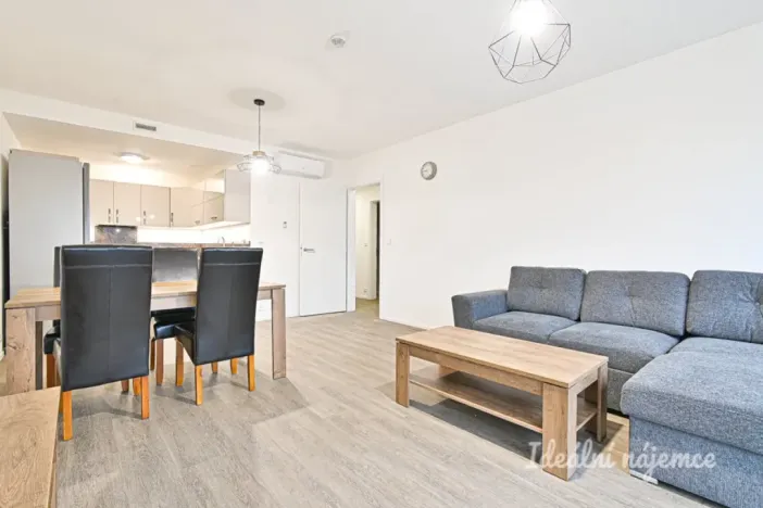 Pronájem bytu 2+kk, Brno, Lidická, 63 m2