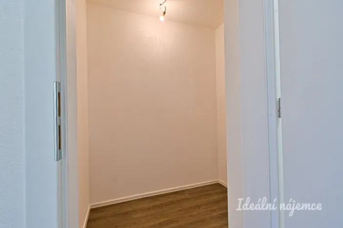 Pronájem bytu 2+kk, Brno, Lidická, 63 m2