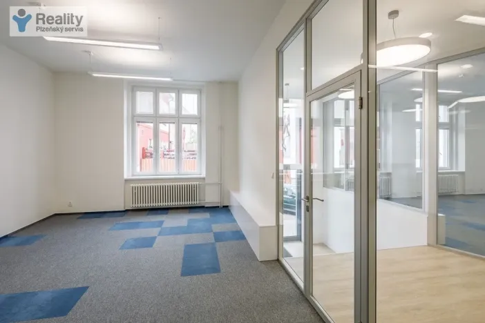 Pronájem kanceláře, Plzeň - Jižní Předměstí, Kovářská, 88 m2