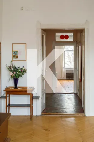 Prodej bytu 1+1, Praha - Karlín, Hybešova, 51 m2
