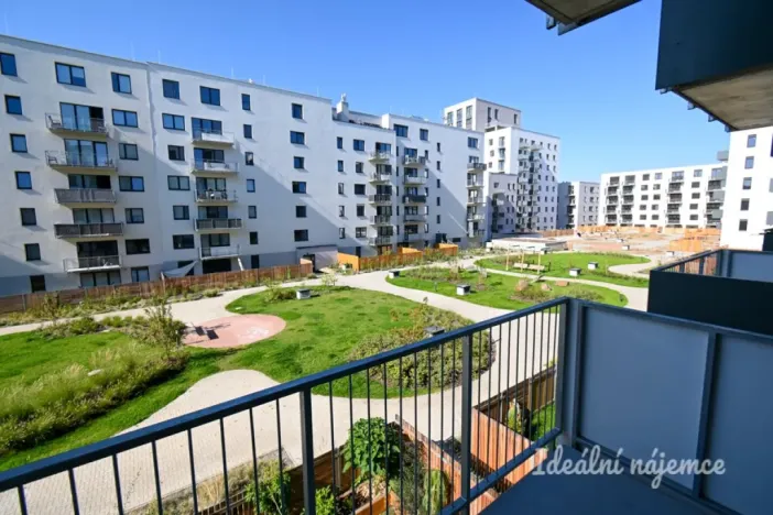 Pronájem bytu 1+kk, Brno, Sportovní, 39 m2
