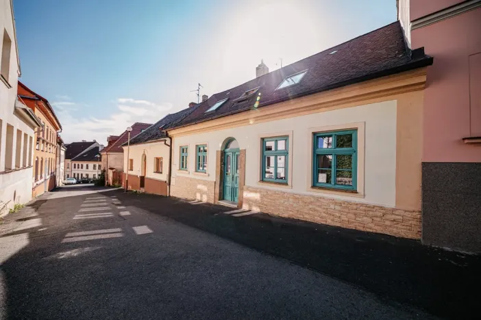 Prodej rodinného domu, Česká Lípa, Nerudova, 211 m2