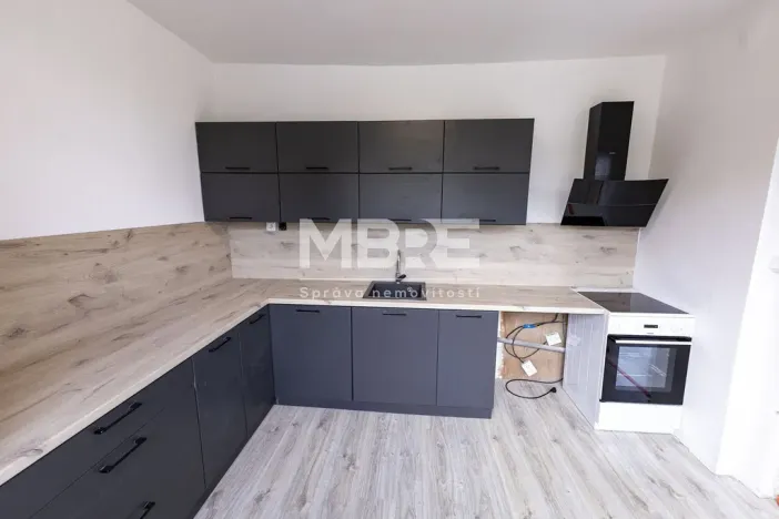 Pronájem bytu 2+1, Mezina, 70 m2