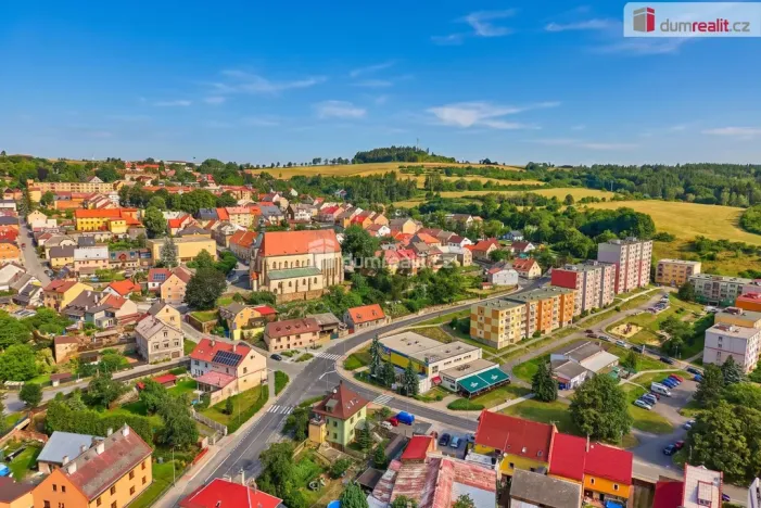 Prodej rodinného domu, Žlutice, Příkopy, 260 m2