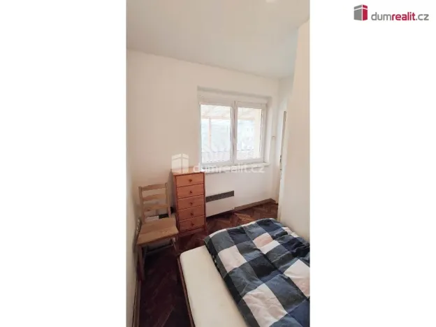 Pronájem bytu 2+kk, Praha - Vinohrady, Nad olšinami, 42 m2