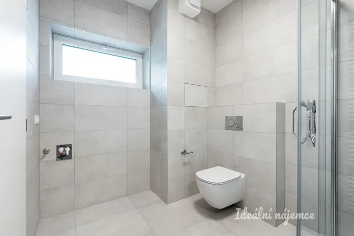 Pronájem bytu 1+kk, Praha - Čakovice, Danielova, 32 m2