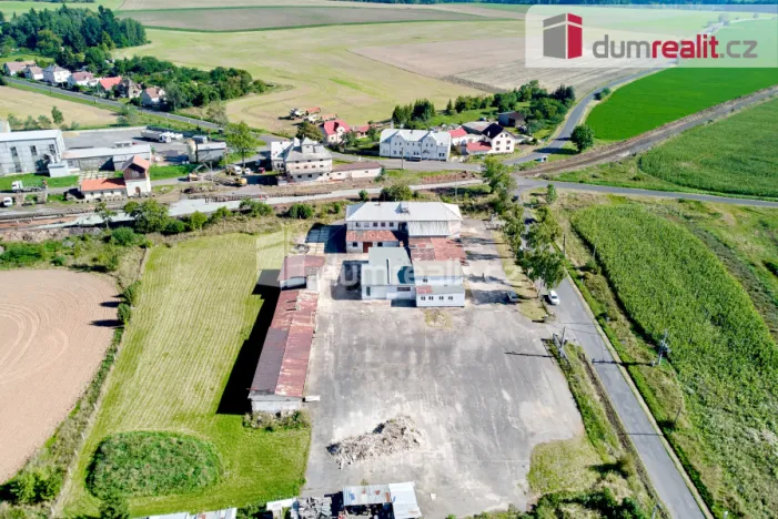Prodej výrobních prostor, Štědrá, 2500 m2