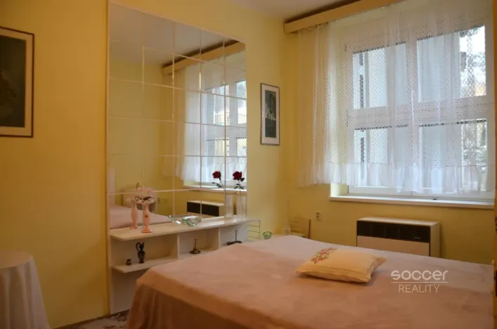 Pronájem bytu 2+kk, Praha - Braník, Branická, 43 m2