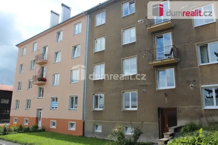 Pronájem bytu 2+1, Karlovy Vary - Dvory, K. Kučery, 49 m2