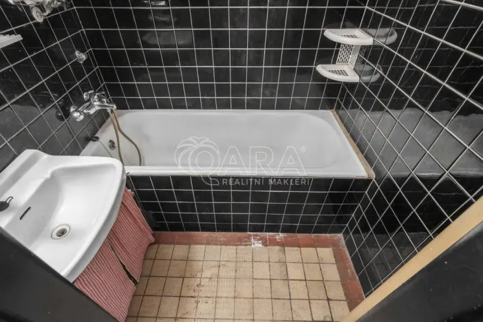 Prodej bytu 2+1, Benešov, Zapova, 62 m2