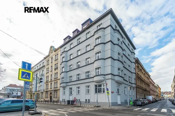 Prodej bytu 3+1, Praha - Smíchov, Svornosti, 99 m2