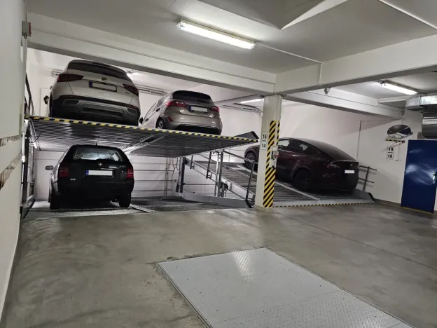 Pronájem kanceláře, Praha - Nové Město, Štěpánská, 65 m2